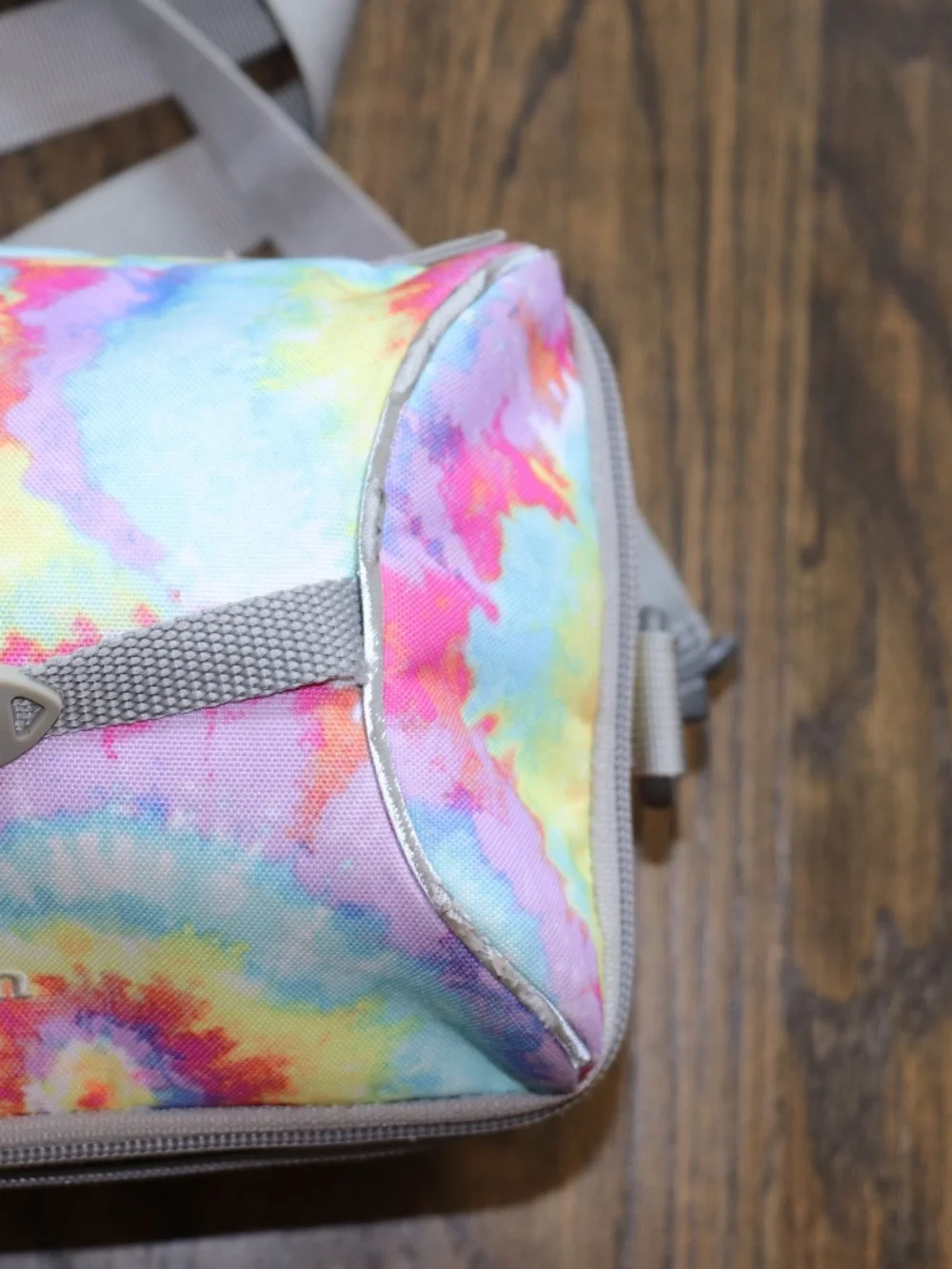 LL Bean Kids Girls Insulated Flip-Top Lunch Box Multi Tie- Dye Spiral School